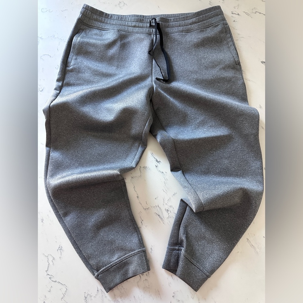32 Degrees Heat Charcoal Joggers for Men/Women size L - Picture 2 of 6